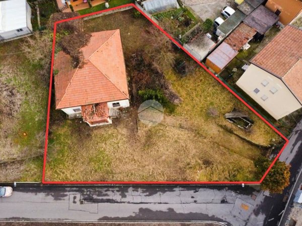 casa indipendente in vendita a Credaro