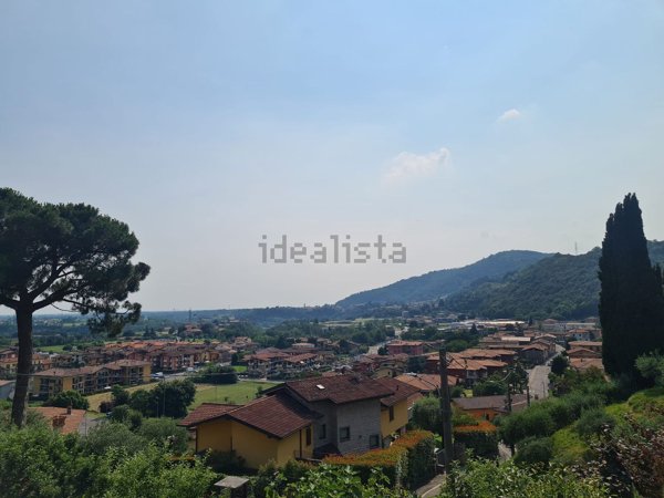 casa indipendente in vendita a Credaro