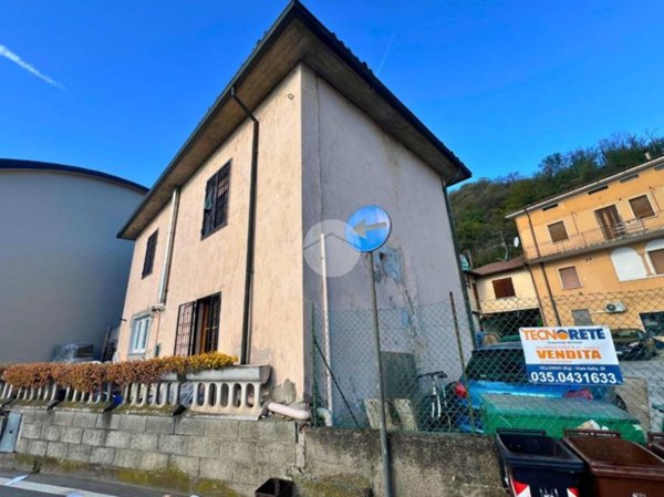 casa indipendente in vendita a Credaro