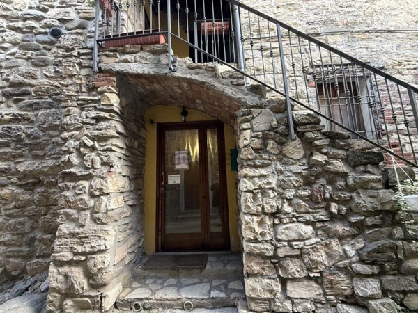 appartamento in vendita a Credaro in zona Castel Montecchio