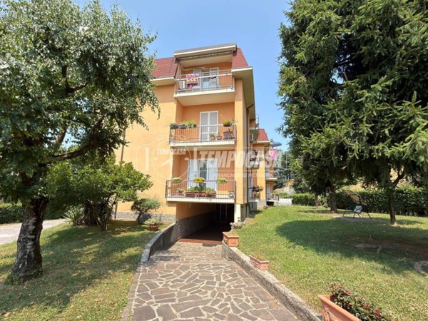 appartamento in vendita a Credaro in zona Castel Montecchio
