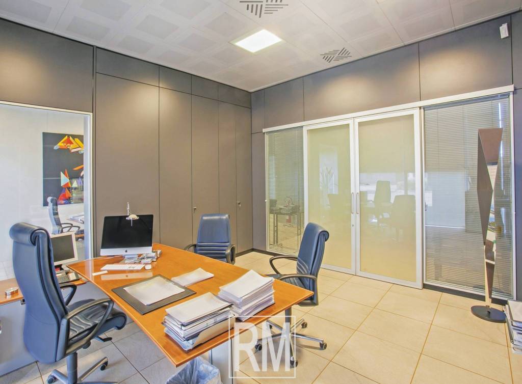 ufficio in vendita a Curno