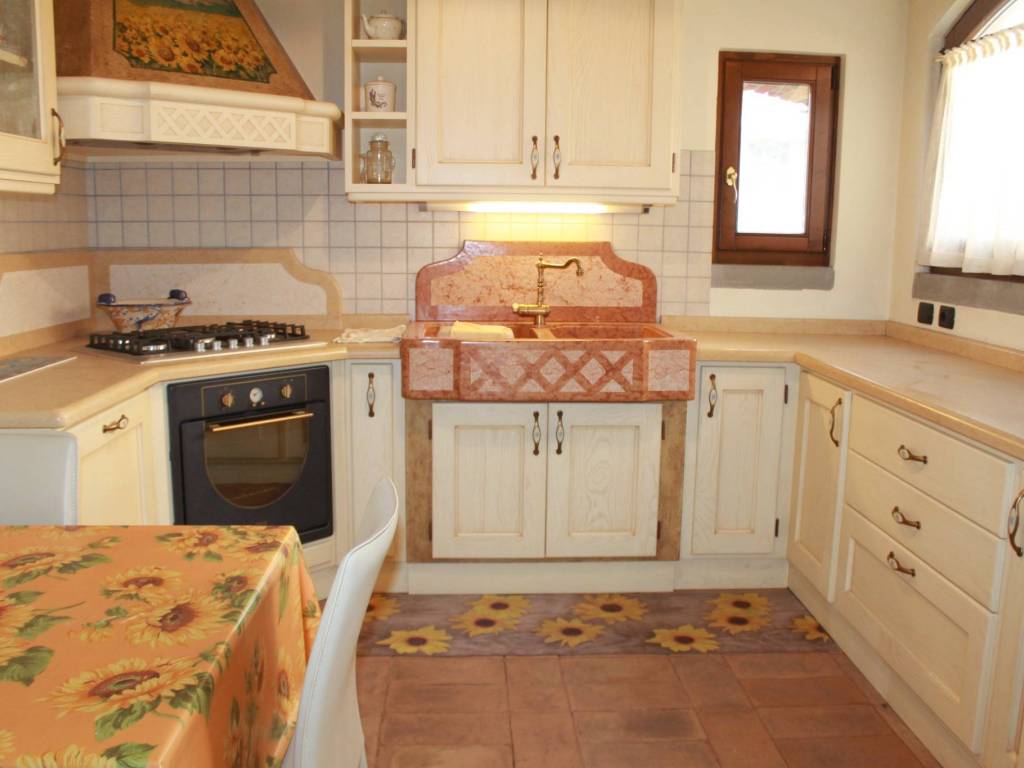 casa indipendente in vendita a Curno