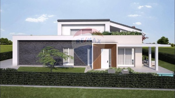 casa indipendente in vendita a Curno