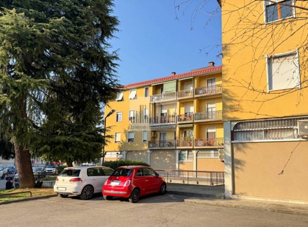 appartamento in vendita a Curno