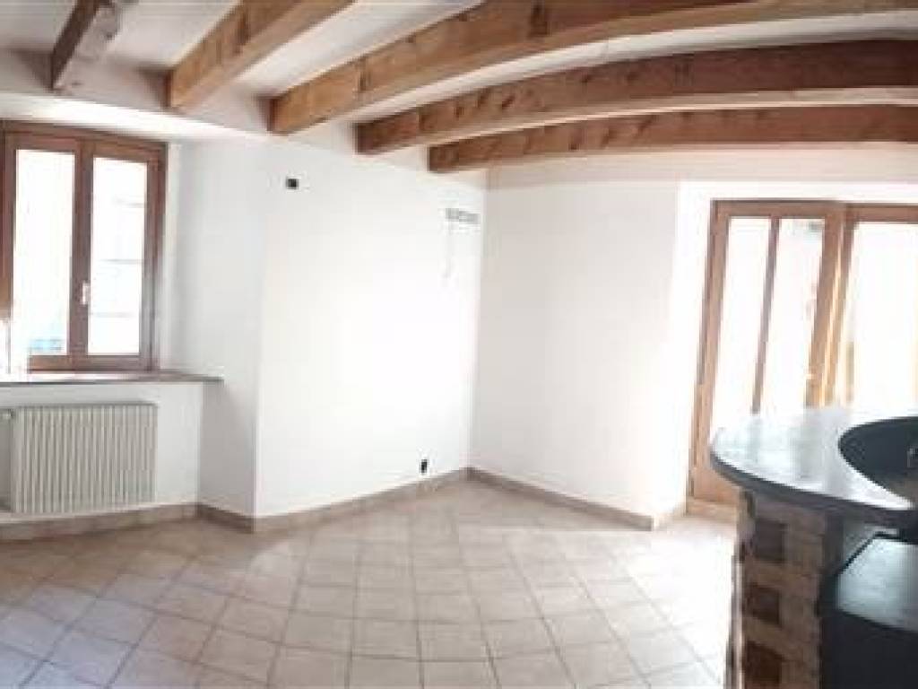 negozio in vendita a Curno