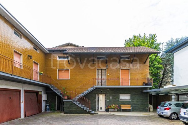 appartamento in vendita a Curno