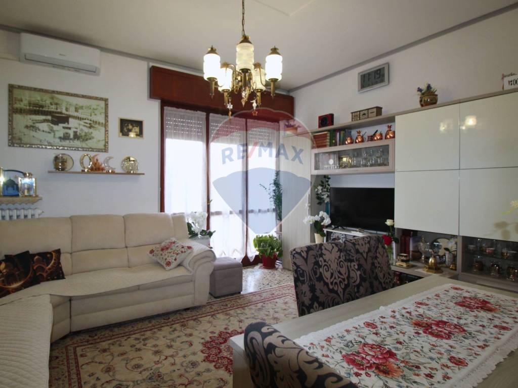 appartamento in vendita a Curno