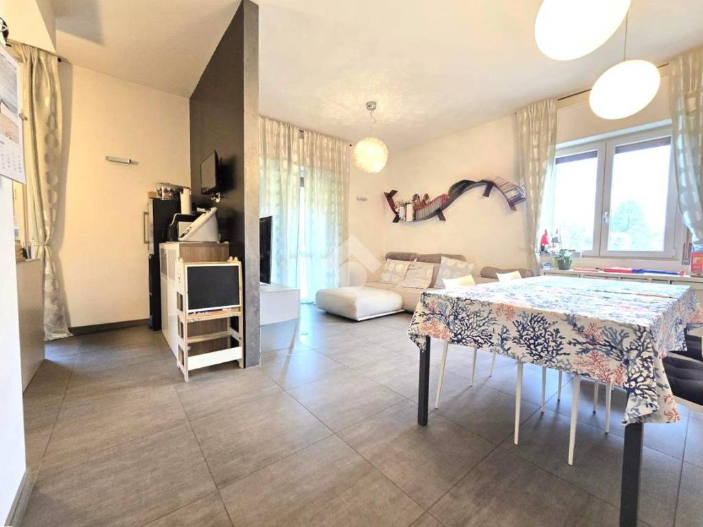 appartamento in vendita a Curno in zona Marigolda