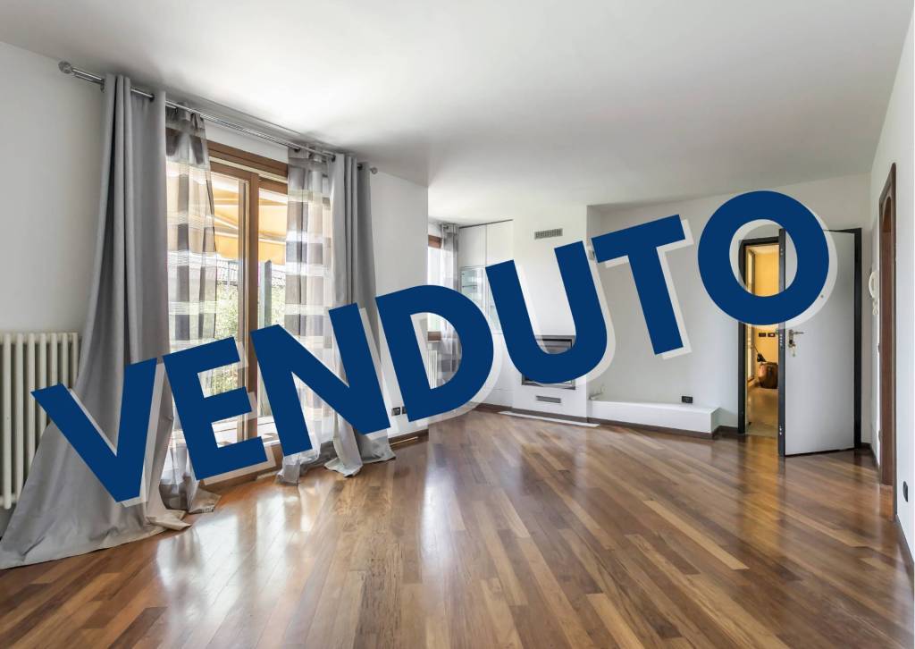 appartamento in vendita a Curno