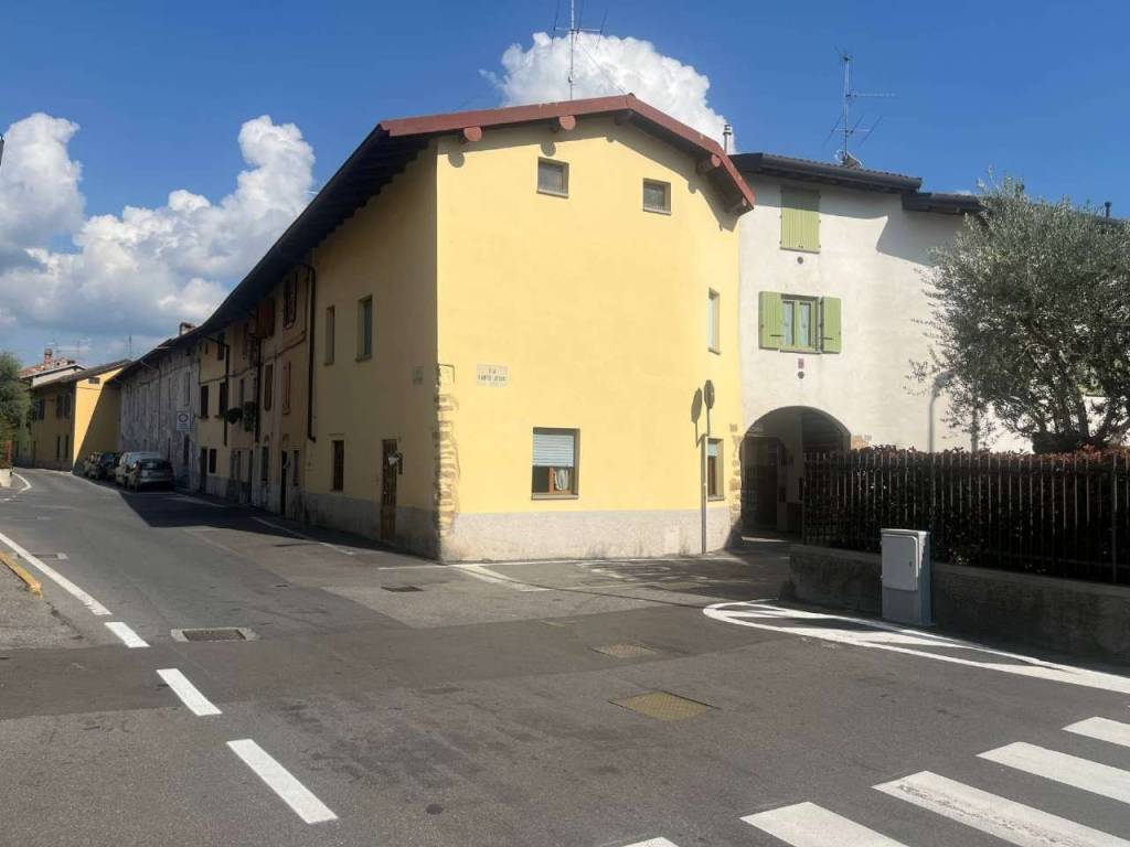 appartamento in vendita a Curno