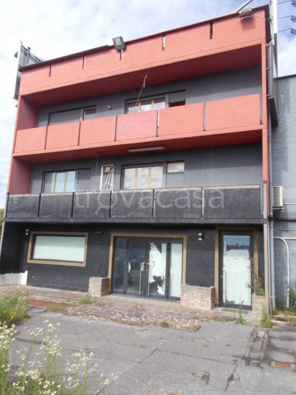 appartamento in vendita a Curno