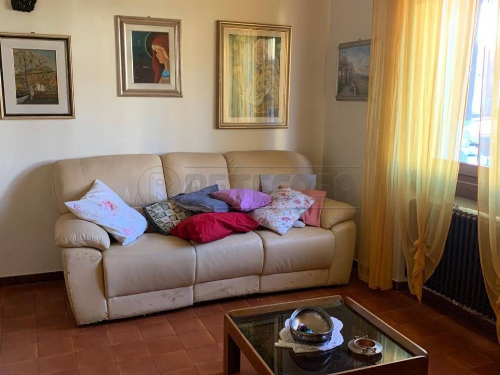 casa indipendente in vendita a Curno