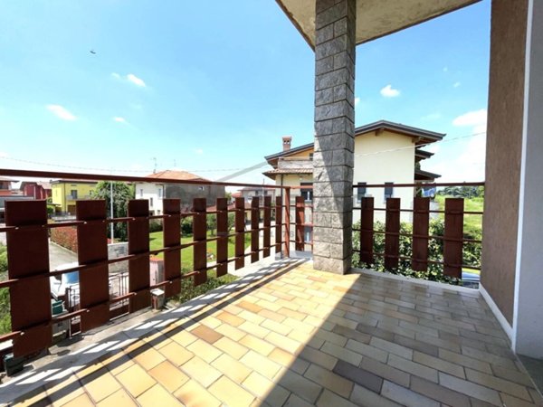 appartamento in vendita a Curno in zona Marigolda