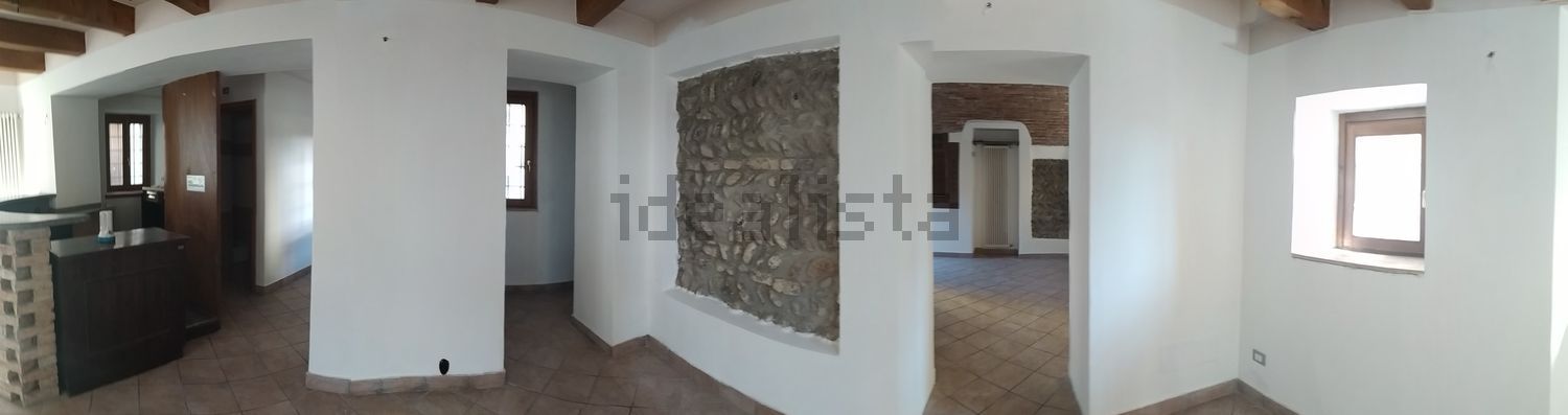 negozio in vendita a Curno