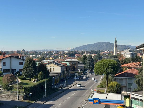 appartamento in vendita a Curno