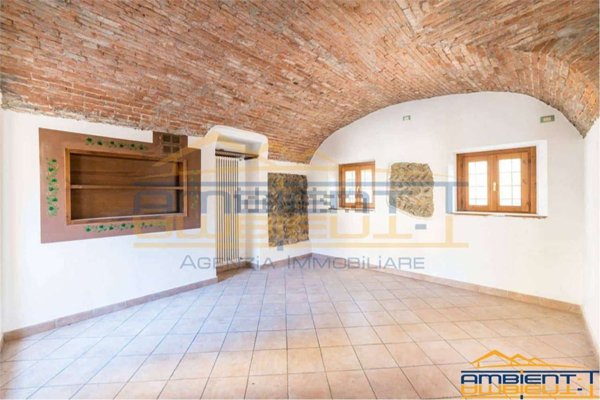 negozio in vendita a Curno