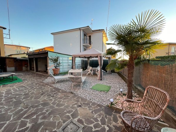 appartamento in vendita a Curno