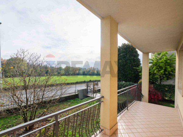 appartamento in vendita a Curno in zona Marigolda