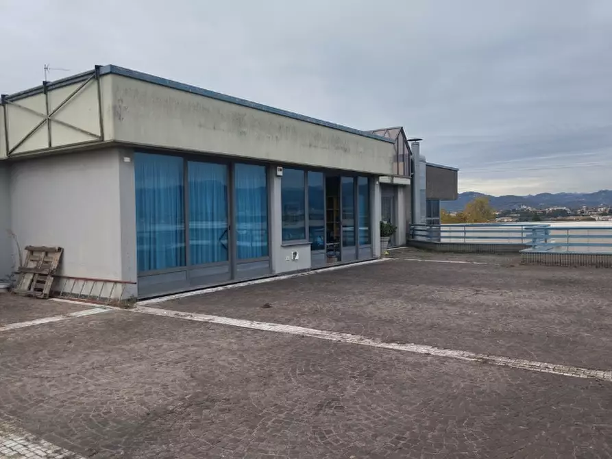 ufficio in vendita a Curno