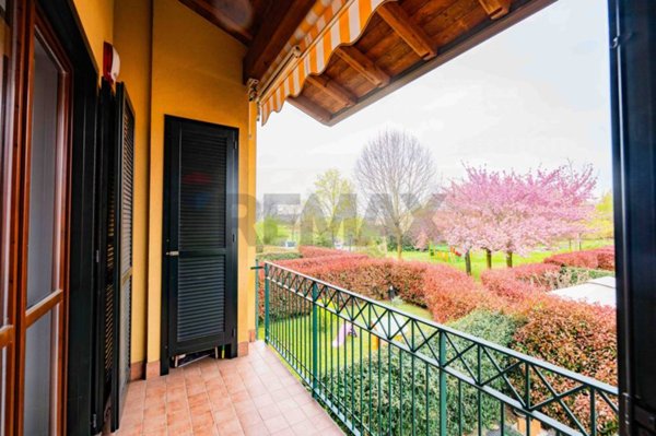 appartamento in vendita a Curno in zona Marigolda