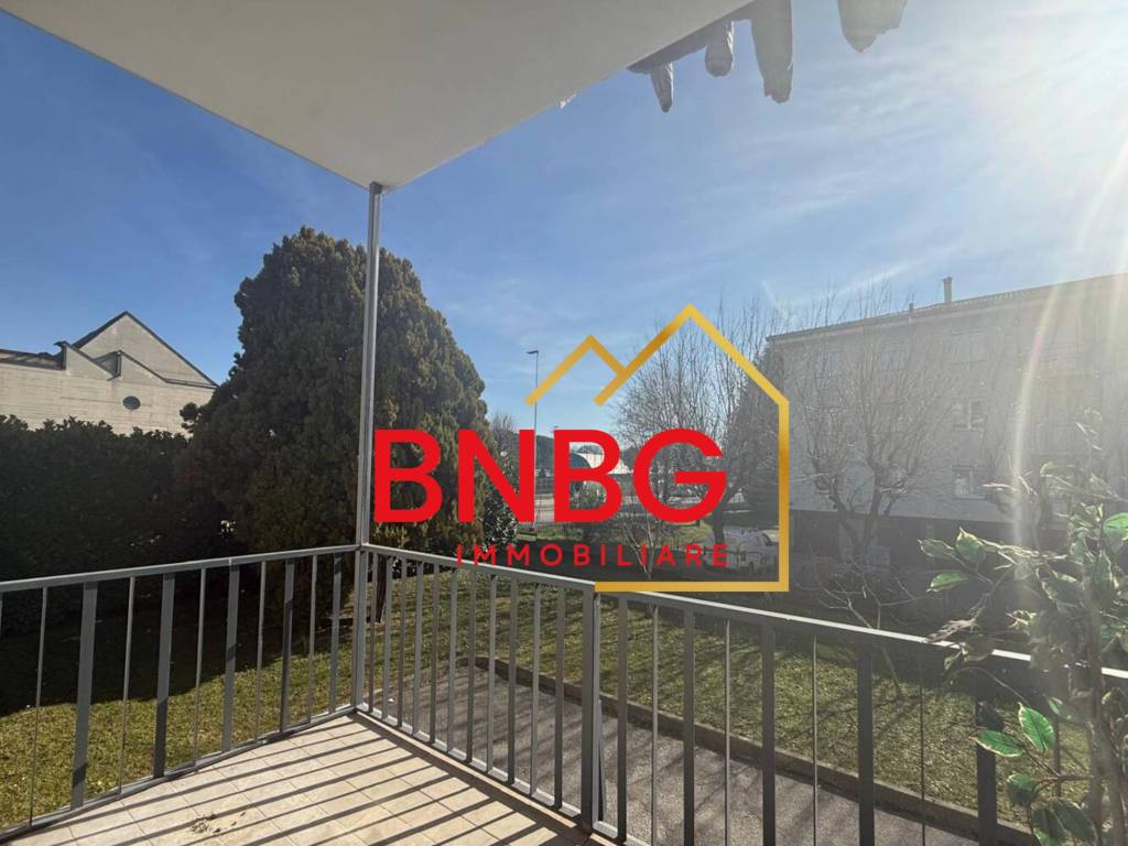 appartamento in vendita a Curno in zona Marigolda