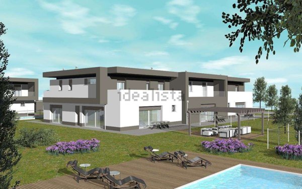 casa indipendente in vendita a Curno