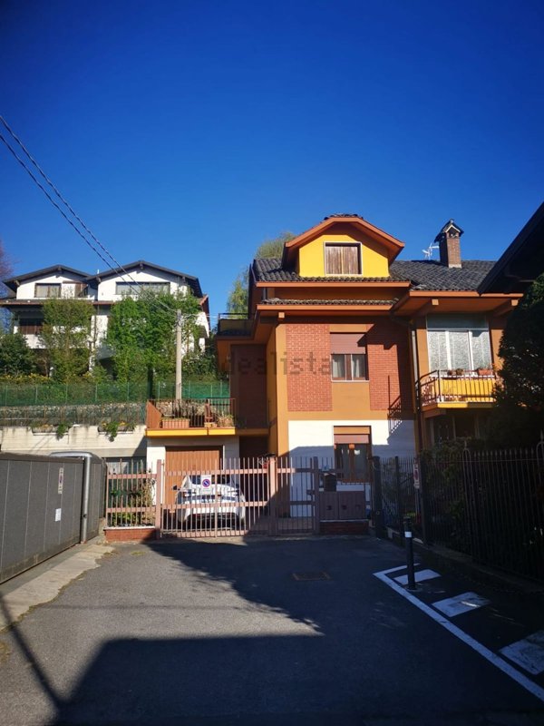 appartamento in vendita a Curno