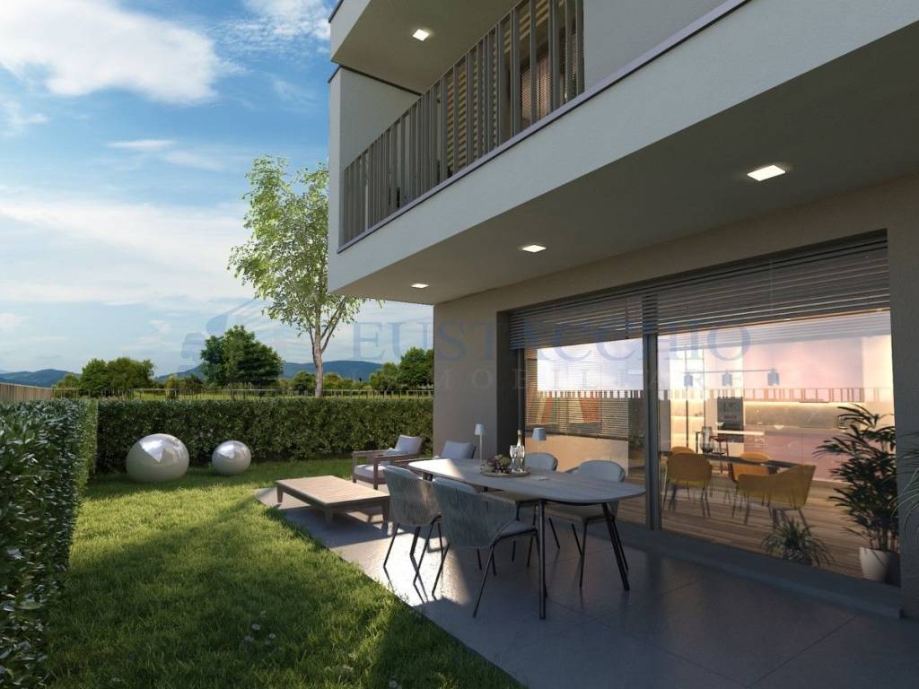 casa indipendente in vendita a Curno