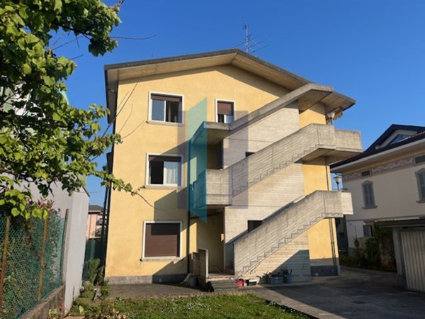 appartamento in vendita a Curno in zona Marigolda