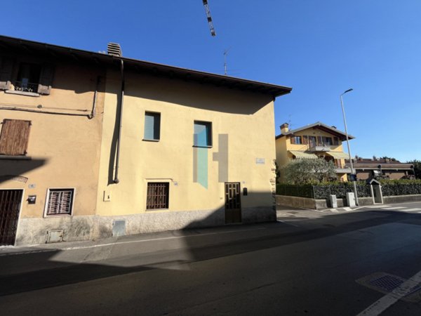 appartamento in vendita a Curno in zona Marigolda