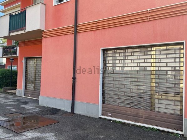 ufficio in vendita a Curno in zona Marigolda