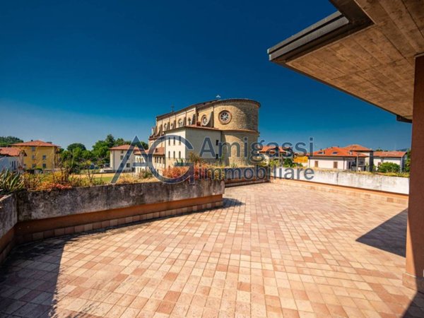 appartamento in vendita a Curno