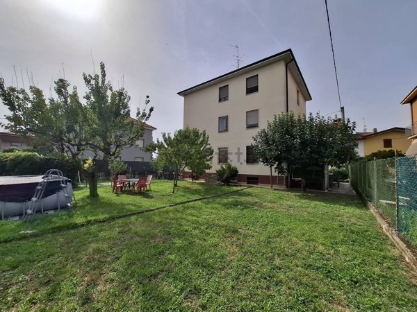 appartamento in vendita a Curno in zona Marigolda