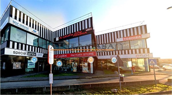 ufficio in vendita a Curno