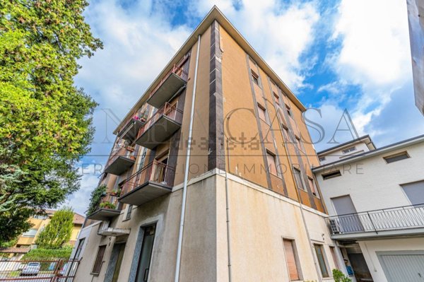 appartamento in vendita a Curno in zona Marigolda