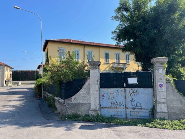 intera palazzina in vendita a Dalmine