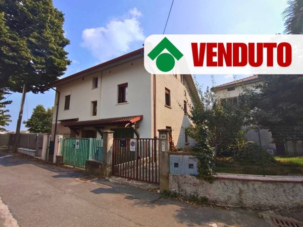 casa indipendente in vendita a Dalmine