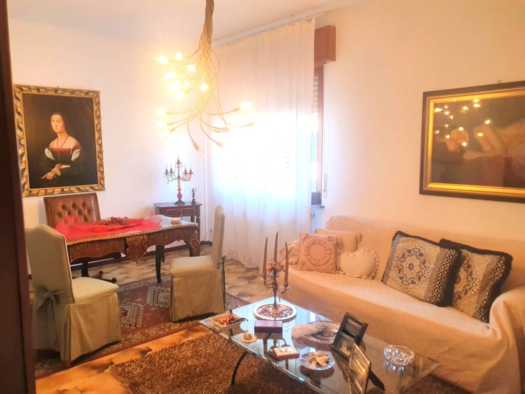 casa indipendente in vendita a Dalmine