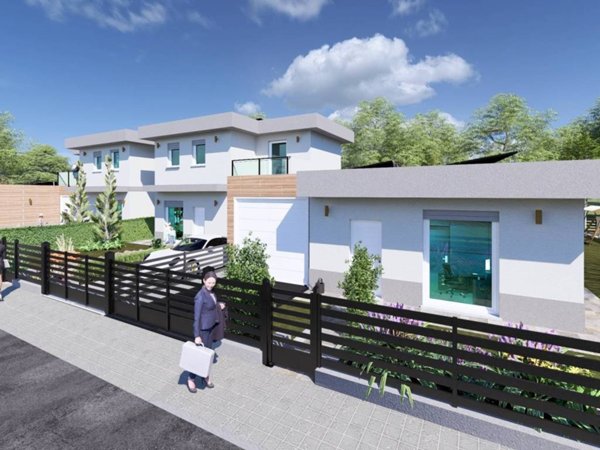 casa indipendente in vendita a Dalmine