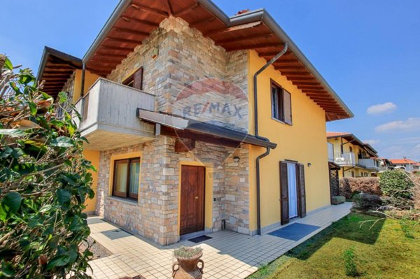 casa indipendente in vendita a Dalmine