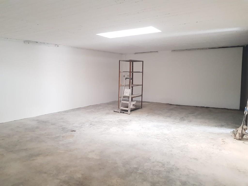 locale di sgombero in vendita a Dalmine