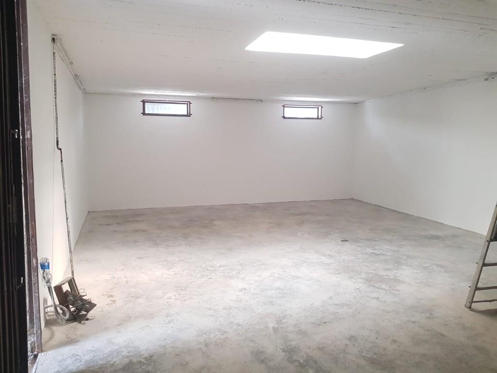 locale di sgombero in vendita a Dalmine