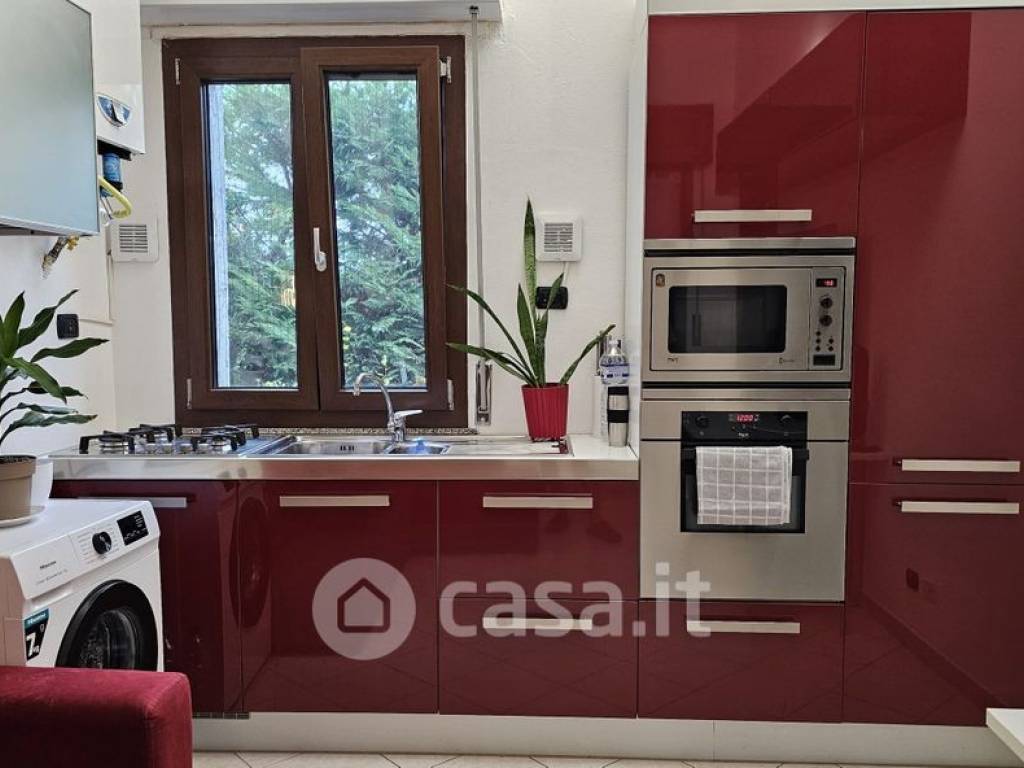 appartamento in vendita a Dalmine in zona Guzzanica