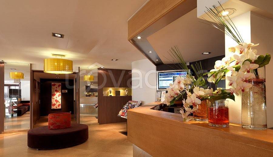 negozio in vendita a Dalmine