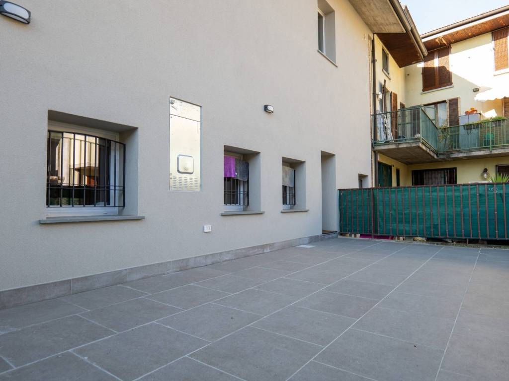 appartamento in vendita a Dalmine in zona Guzzanica