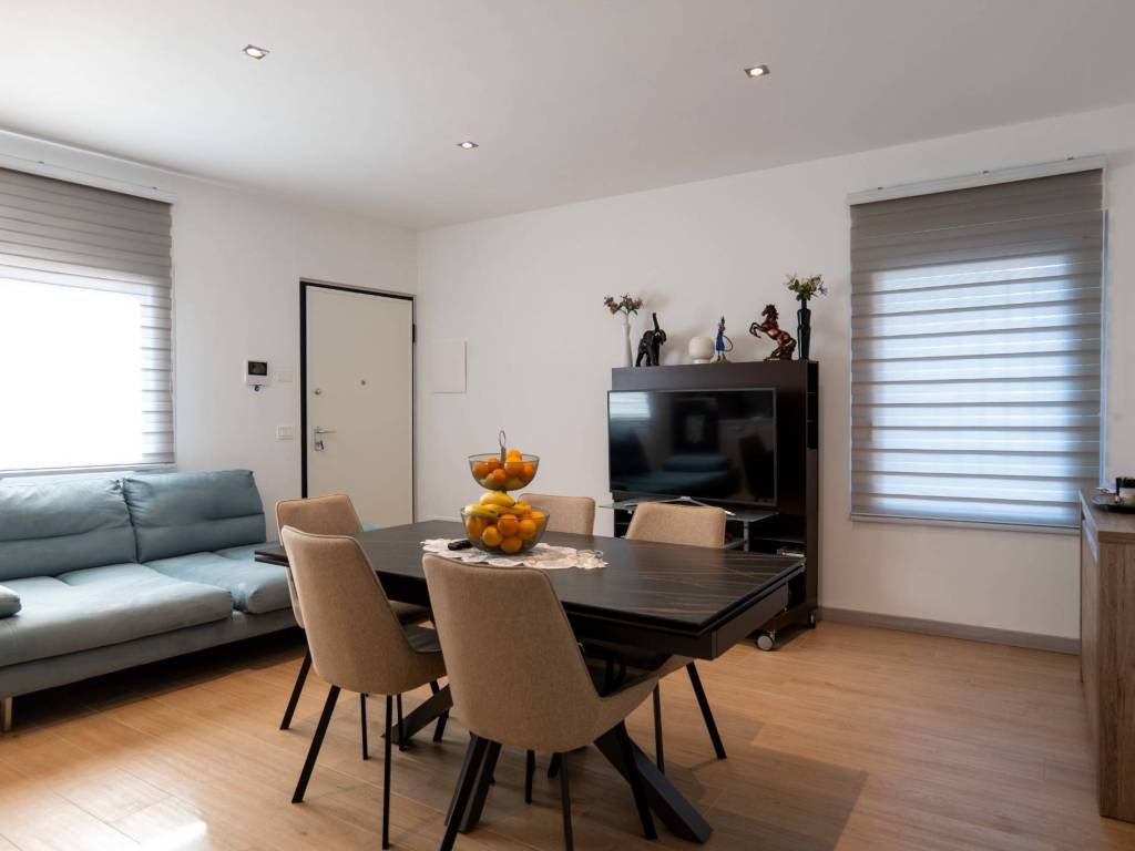 appartamento in vendita a Dalmine in zona Guzzanica