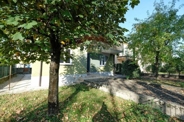 casa indipendente in vendita a Dalmine