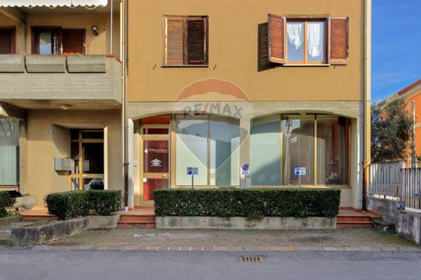 locale commerciale in vendita a Dalmine