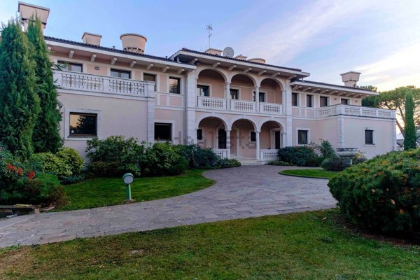 villa in vendita a Dalmine